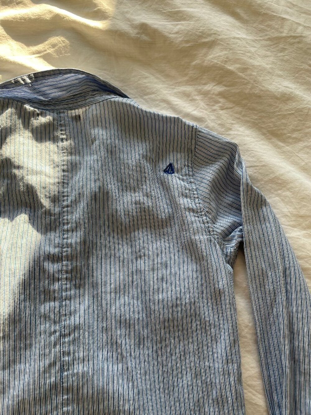 Volcom Striped Button Down - Picture 2 of 4